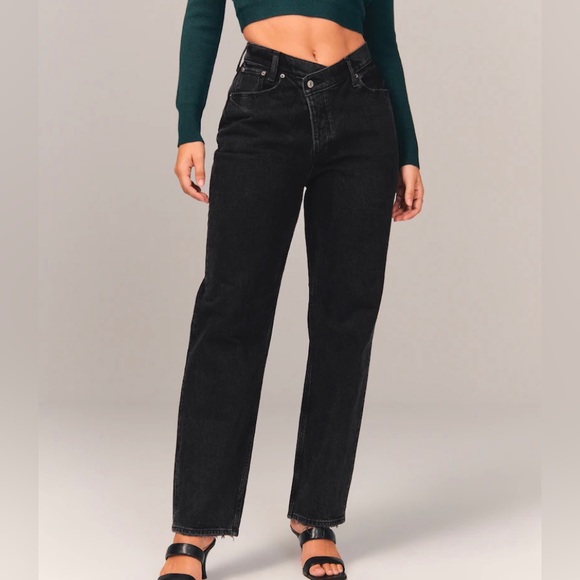 Abercrombie & Fitch Denim - A&F Vintage Stretch Denim Curve Love High Rise Dad Jean